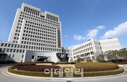 대법 "적자회사에 무상증여, 실제 이익 없으면 과세대상 아냐"