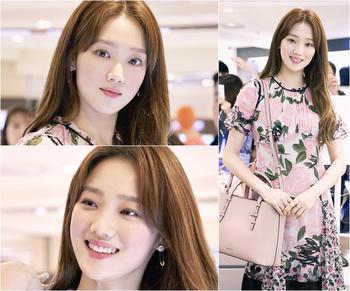 이성경 수영 등 사랑에 빠진 그녀들의 톤온톤 립x패션 연출법