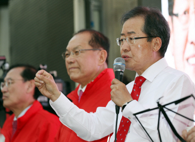 홍준표 "언론, 나 막으려 온갖 지랄..공영방송·종편 정리할 것"