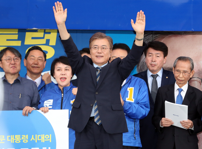 문재인, 심상정의 ‘고양’에서 “외교도 문재인”(종합)