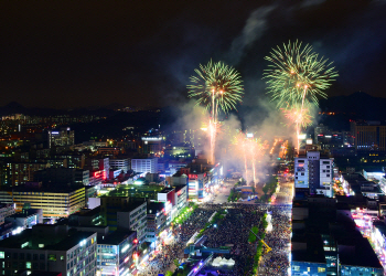  거리 예술과의 만남 ‘안산국제거리극축제’