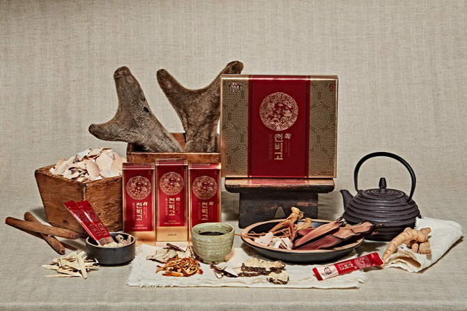 정녹원, 뉴질랜드산 청정 녹용 20% 함유한 스틱형 제품 `천비고` 출시