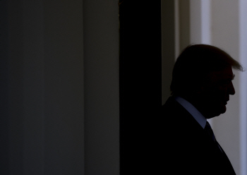 트럼프가 직면한 고민·현안은?…스캔들로 흔들리는 리더십