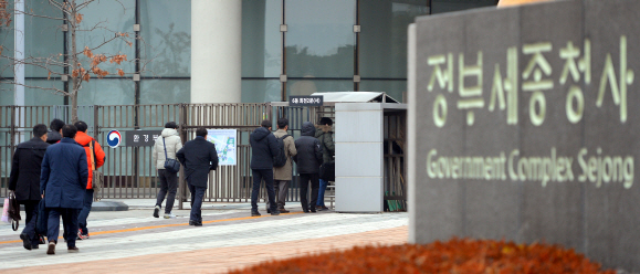 내달께 공무원 1만명 채용공고..막오른 공시족 '일자리 로또'