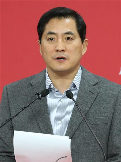 자유한국당의 반격..박대출,‘낙하산 방지 방송4법’ 개정안 발의