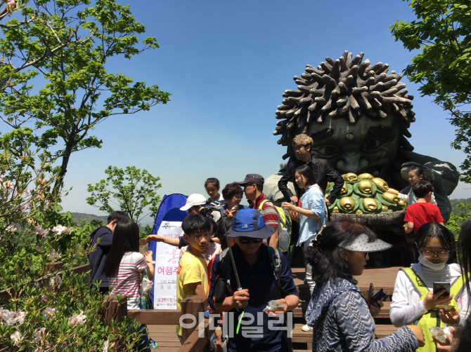  '도자 빚고, 도깨비 만나고' 봄 여행주간 전국 '북적'