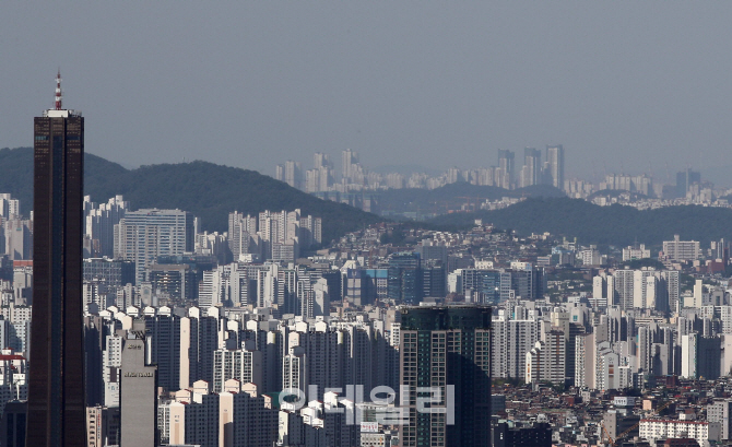 [포토]'남산에서 인천송도가 보인다'