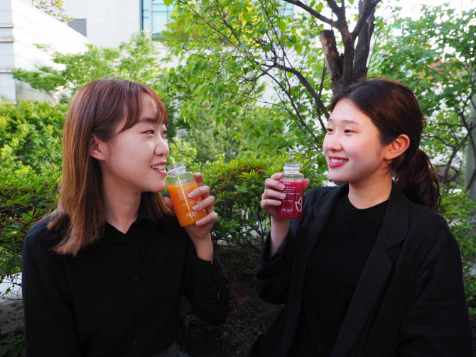 '여름=탄산' 공식 깨졌다..올 여름 '건강음료' 인기