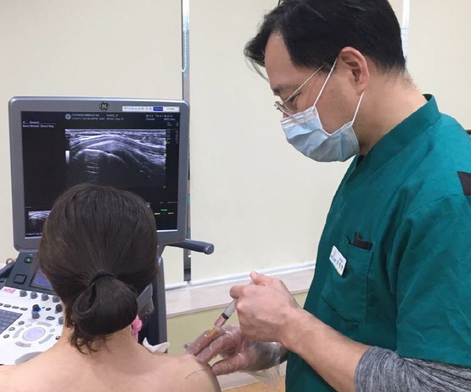 30·40대, 컴퓨터·운전할 때 잘못된 자세로 목디스크 호소