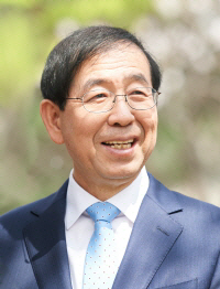 우즈벡 서울공원에 고려인 강제이주 80주년 기념비 건립
