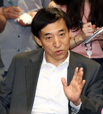 한국은행의 경고…초저금리·양적완화 시대 저문다