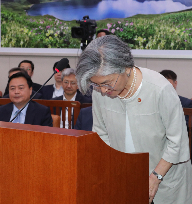 외교관 또 성폭행 혐의..'대노'한 강경화 (종합)