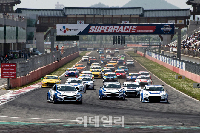 대한민국 스피드 축제의 장…이번 주말 영암서킷 가볼까