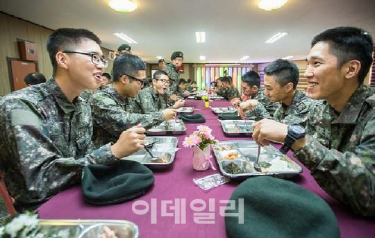 "軍서 모은 돈으로 가족여행"…장병이 뽑은 전역 후 '버킷리스트'는?