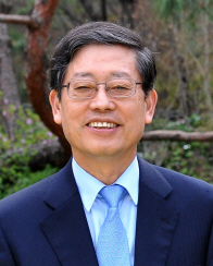 김황식 前 총리, 제10대 안중근의사숭모회 이사장 취임
