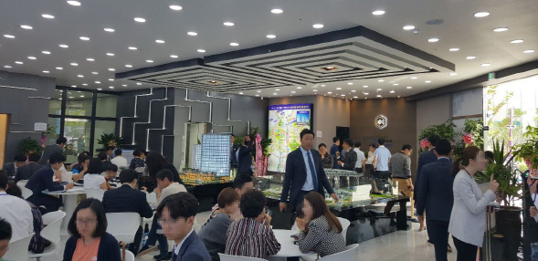 '동탄 센트럴에이스타워' 모델하우스 분양 열기 '후끈'