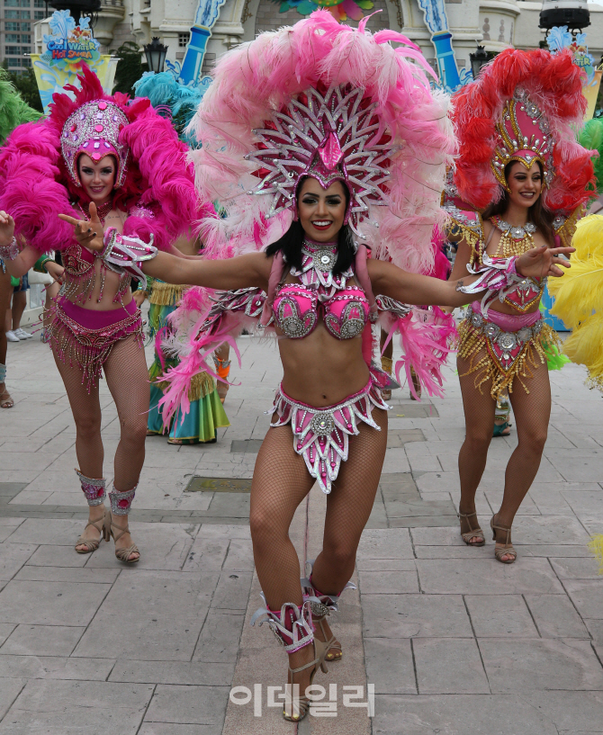 [포토]브라질 미녀들의 핫 삼바!