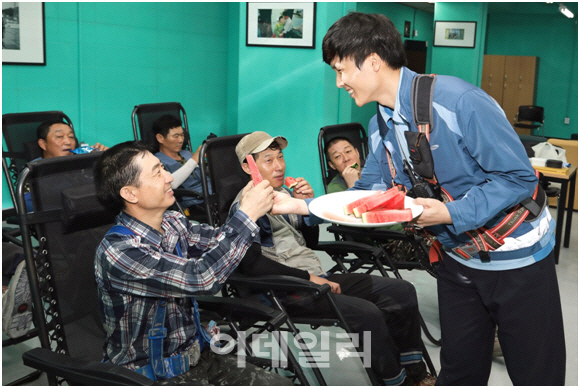 삼성물산, 개포2 현장에 근로자 휴게공간 마련.."폭염 속 안전관리"