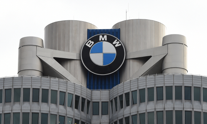 BMW, 중국 판매확대 힘입어 2분기 순익 10% 남짓 ‘껑충’