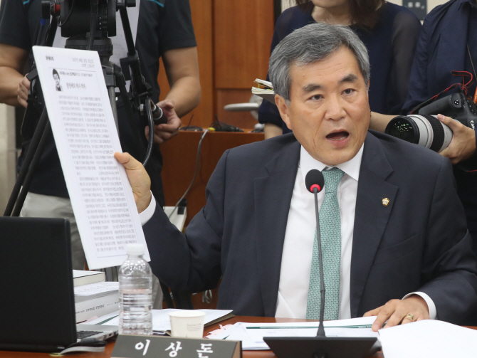 이상돈 "안철수 남은 것은 인지부조화·나르시시즘 뿐"
