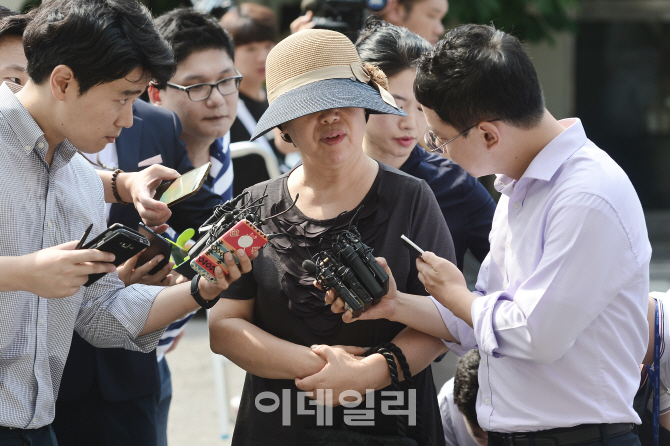 [포토]'공관병 갑질' 박찬주 대장 부인, '아들같이 생각했다. 상처됐다면 죄송'