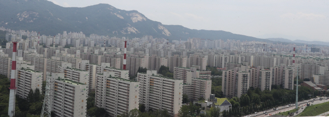 투기지역 지정에 “우리가 강남이냐”던 강북 집값, 강남 못잖게 뛰었네