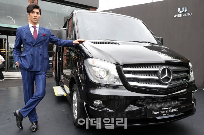 [포토]친환경 디젤 엔진과 7단 자동 변속기 적용한 '메르세데스-벤츠 스프린터' 국내 출시
