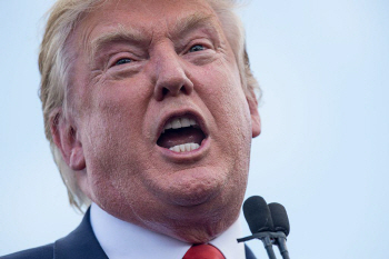 트럼프의 입이 키운 공포‥“北위협 심각” 역대 최고치