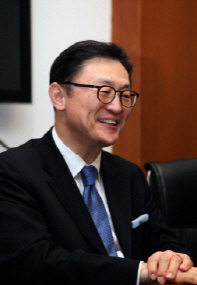 최장수 CEO가 보수도 으뜸…유상호, 상반기만 24.5억 수령