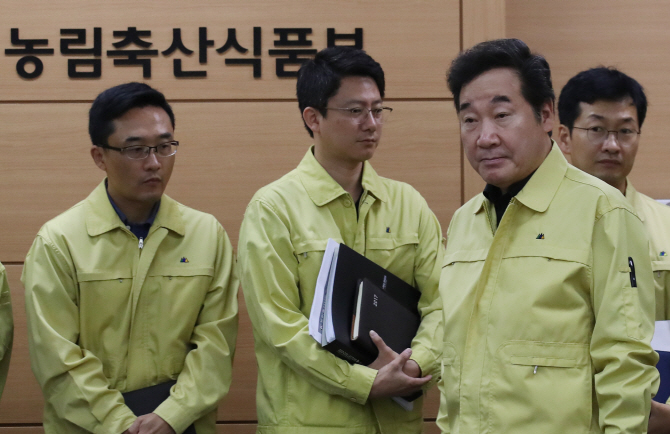 李총리, '농피아'에 공개 경고.."유착관계 끊어라"(종합)