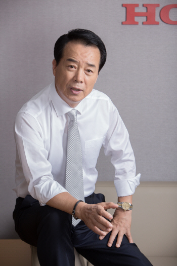 [화통토크]②정우영 혼다 사장 "대형 모터사이클 시장에 새바람 일으킨다"