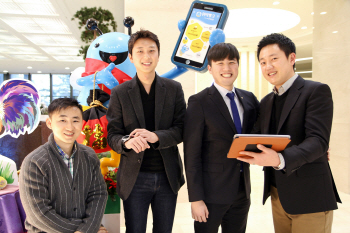 아이돌, 드러머, 쇼핑몰 사장…편견 깨는 은행원들