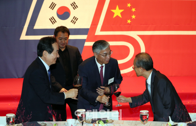 [포토]정세균-추궈훙-임성남, '한·중 수교 25주년' 축하합니다