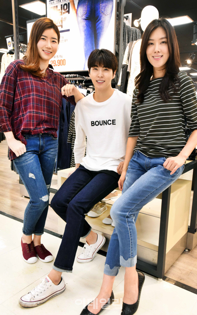 [포토] 올가을 데님 스타일
