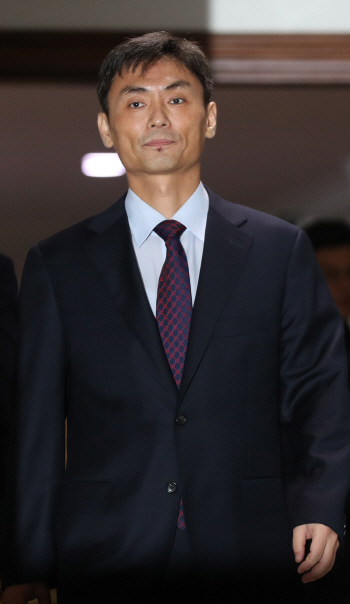 박성진 중기장관 후보 "역사에 무지해서"..자진사퇴 부인(종합)