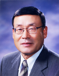 최진민 귀뚜라미 회장의 오랜 꿈, '화룡점정'은 테니스장