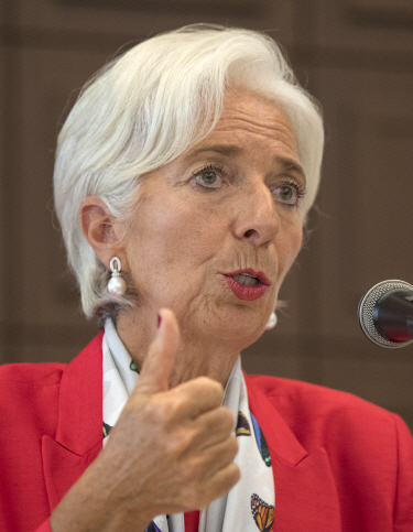 [일문일답]라가르드 IMF 총재 "균형잡힌 소득 주도 성장 필요"