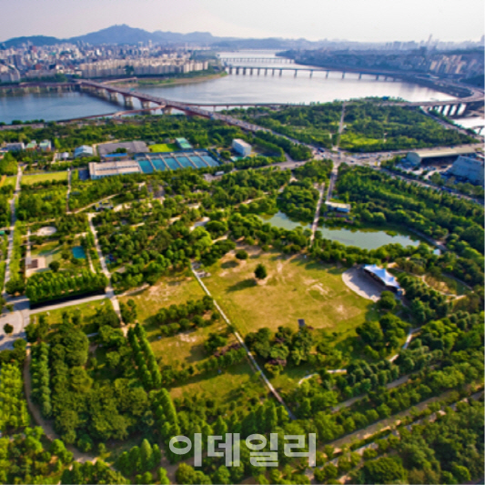 국토부, 조경진흥계획 수립..폐철도·도로를 공원으로
