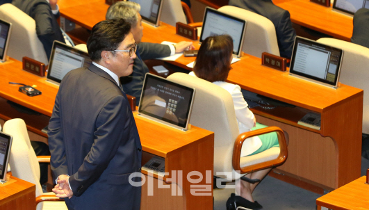 박지원 "김이수 부결, 박성진·류영진 사퇴 안받아들인 탓"(종합)