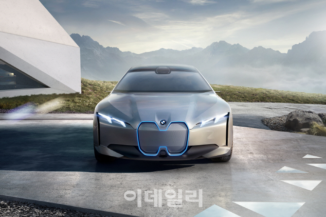 BMW, 콘셉트카 `i비전 다이내믹스` 공개