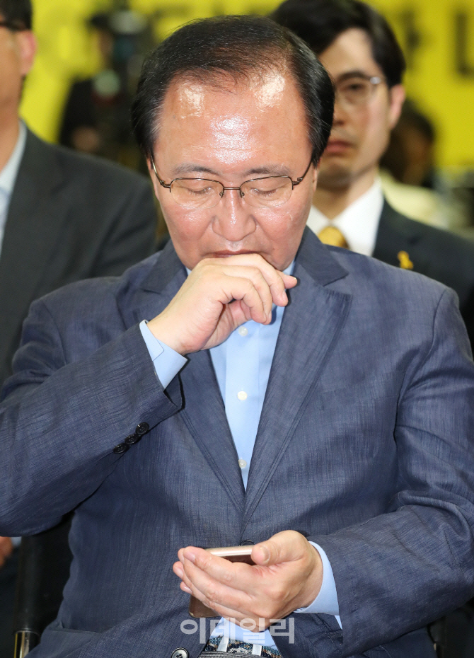 이낙연 총리, `뉴스공장` 김어준 러브콜에 `핵 사이다` 반응