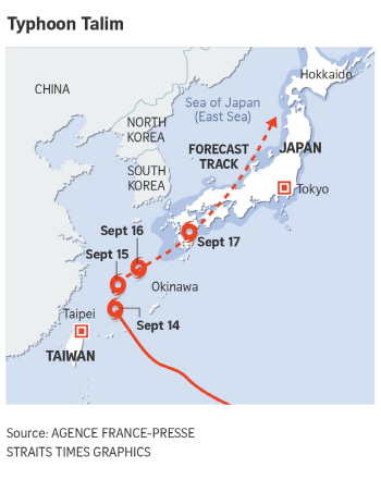 태풍 탈림 日 상륙…78만명 대피령·항공편 대규모 결항