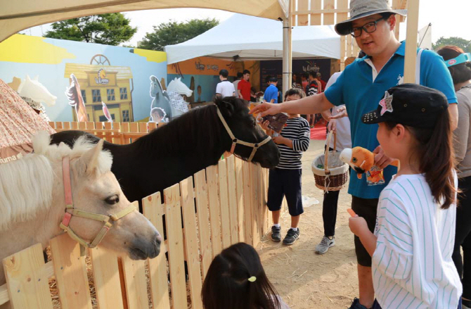 마사회 "화상경마장, 도심·학교앞에 안 만든다"