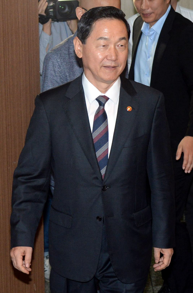 김상곤 “역사교과서 국정화, 교육계 대표적 청산 과제”