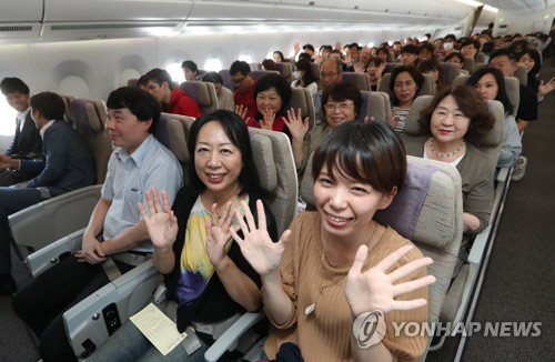 연휴 첫날, 11만4000명 해외로…인천공항 개항 이래 '최다'