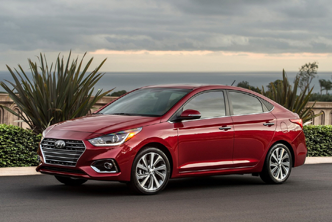 현대자동차, 북미에서 신형 엑센트 공개