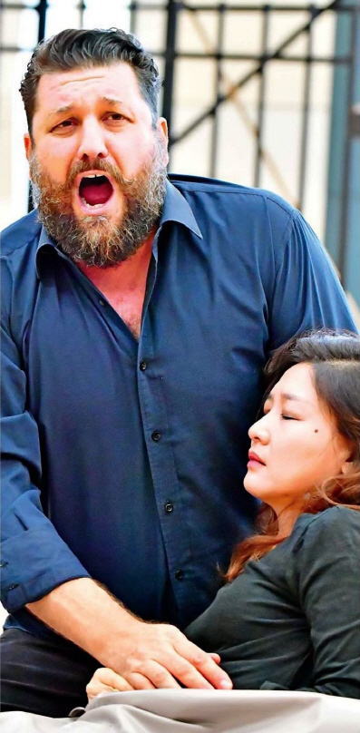 시월愛…오페라 삼매경에 빠지다