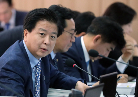 교사 채용 교육청에 위탁한 사학, 10곳 중 1곳도 안돼
