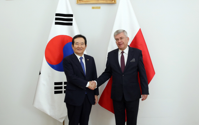 정세균 국회의장, 폴란드에 원전건설 한국형 모델 채택 요청