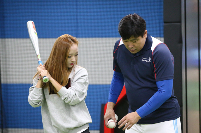 '양신' 양준혁과 미모의 치어리더들의 '야구 승부' 결과는?